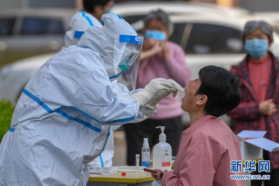 （新華全媒頭條·兩會精神看落實·圖文互動）（5）整體謀劃、系統(tǒng)升級、全面提升——落實全國兩會精神織牢織密公共衛(wèi)生防護網(wǎng)