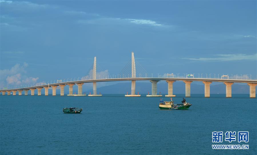 (新華全媒頭條·圖文互動)(9)偉大旗幟引領歷史巨變——習近平新時代中國特色社會主義思想指引“十三五”經濟社會發(fā)展述評